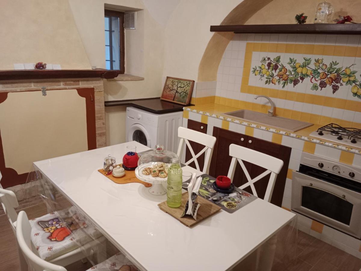 Creta Rossa Acomodação com café da manhã Larino Exterior foto